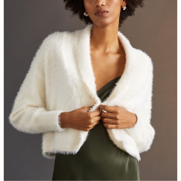 Anthropologie Jackets & Blazers - Anthropologie eyelash cozy cardigan size Medium
